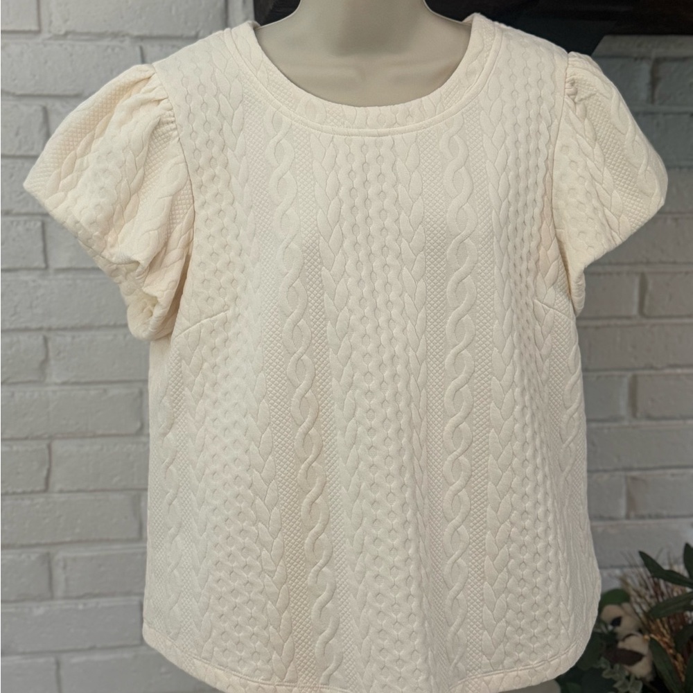 Cream Cable Knit Women's Top Voy Brand Size Medium